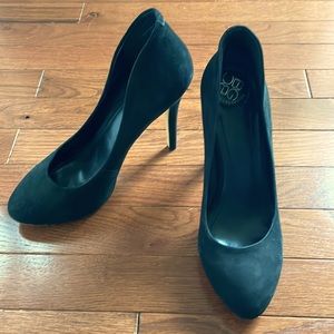BCBG black pumps